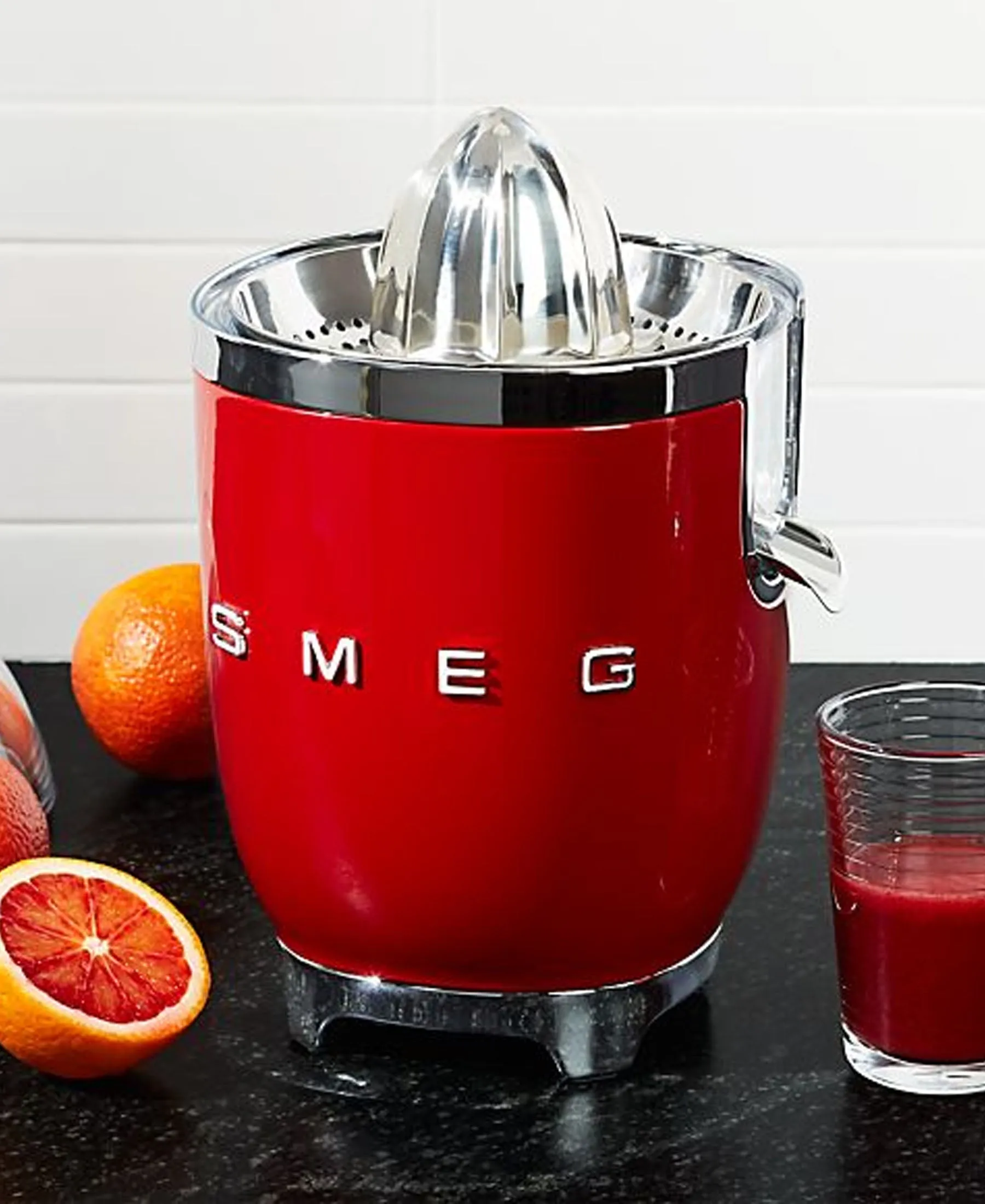 Smeg Electric Citrus Juicer - Red